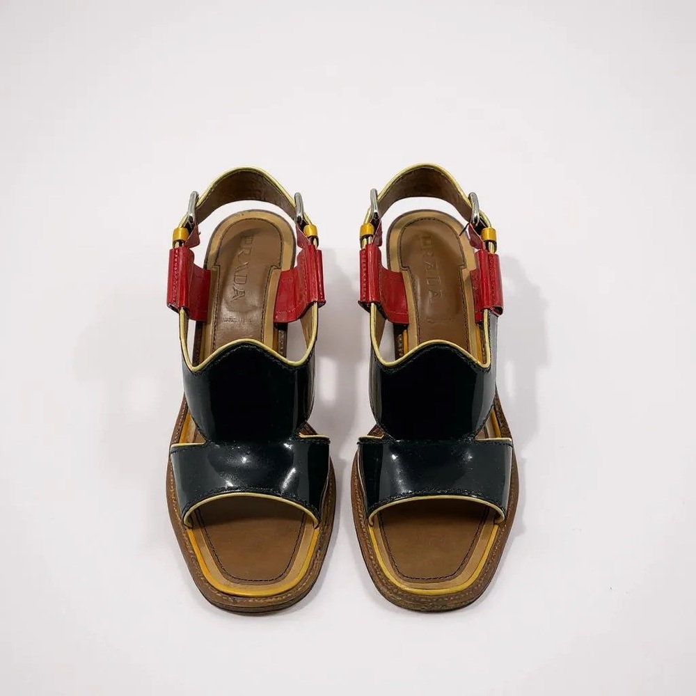 Prada Black and Red Sandals with Chic Open Toe Design